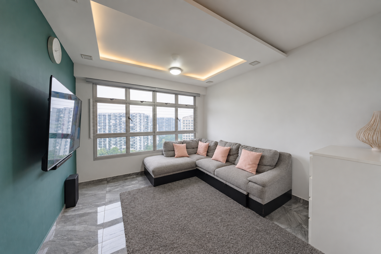 875B Tampines Street 86 living room