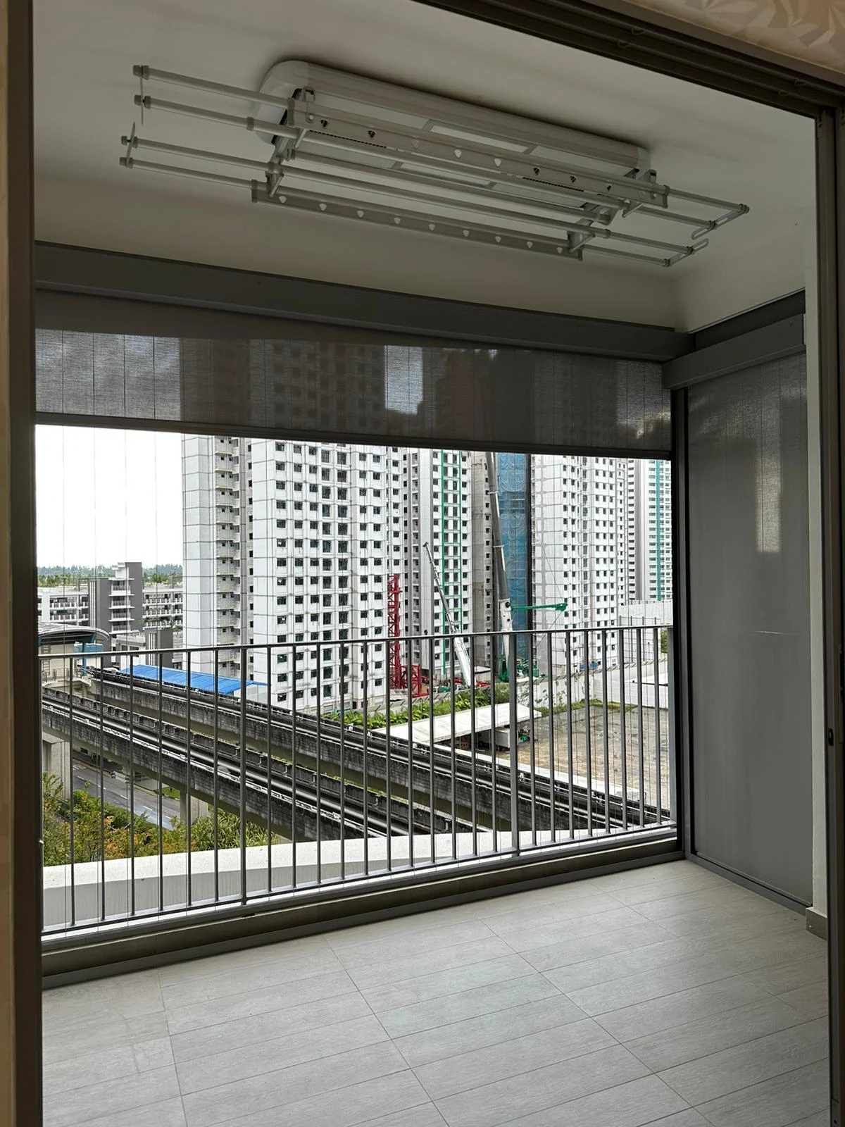 High Park Residences: Balcony