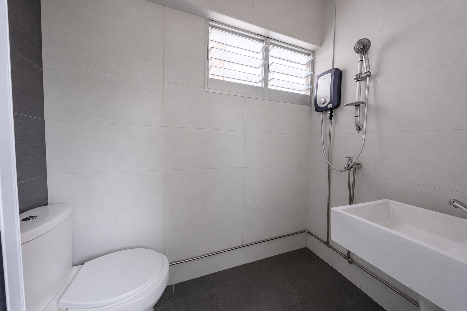 105 Potong Pasir Avenue 1, digitally decluttered interior view 8