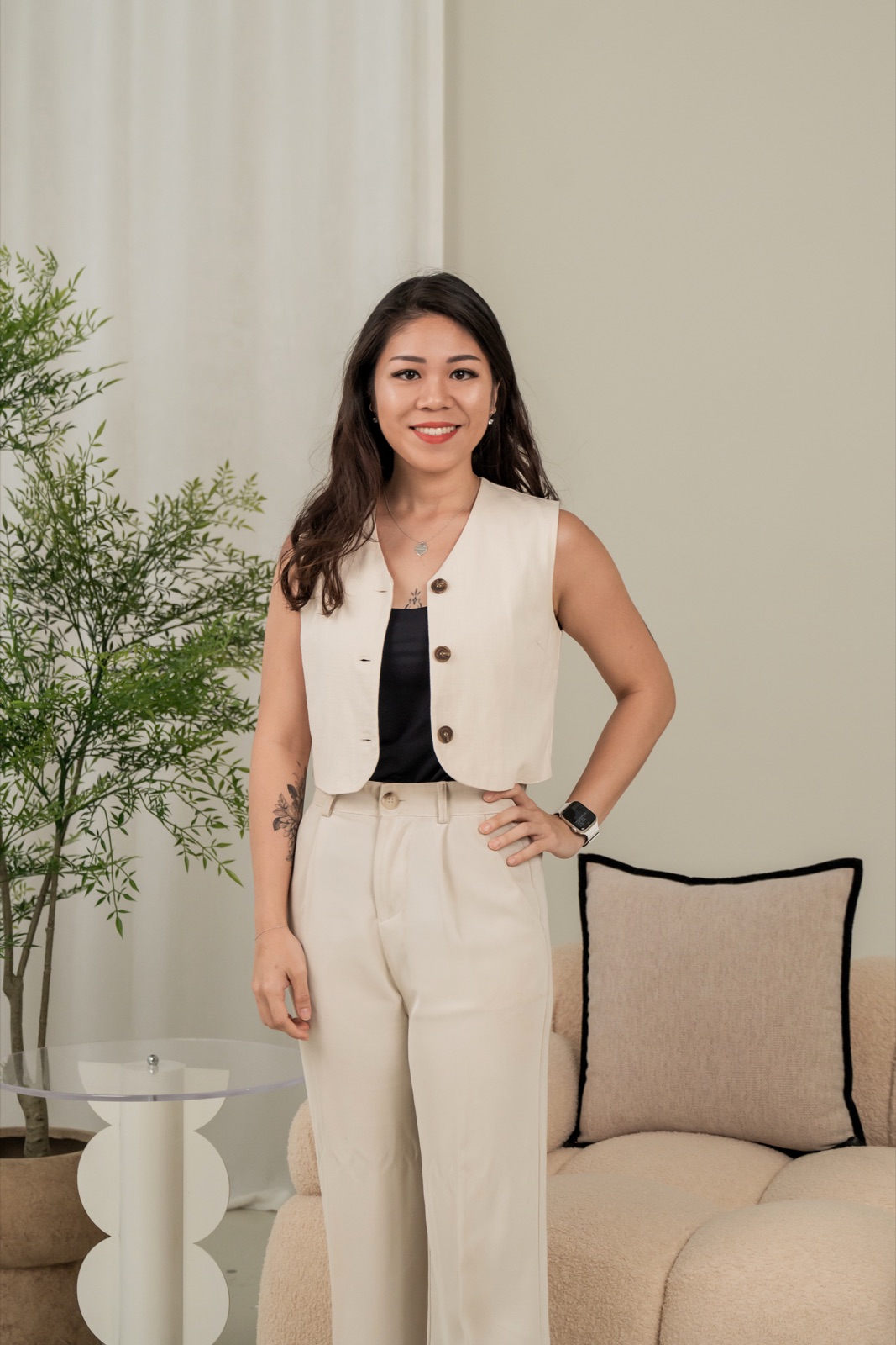 Nicolette Ho, real estate consultant